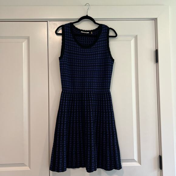 Tahari Women's Sleeveless Sweaterdress Navy Black‎ Wool Size Small Petite - Picture 1 of 9